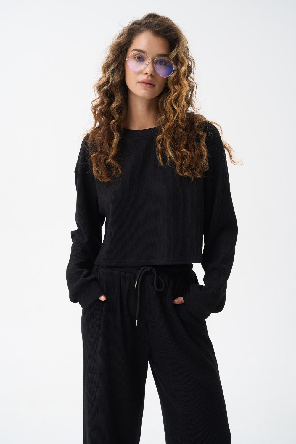 Black Cropped Sports Sweatshirt