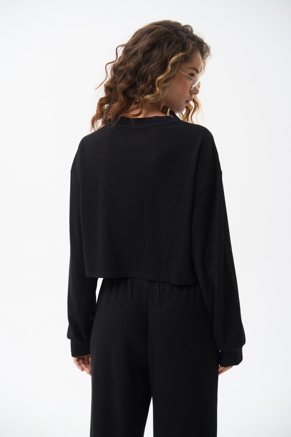 Black Cropped Sports Sweatshirt - SOLMAR