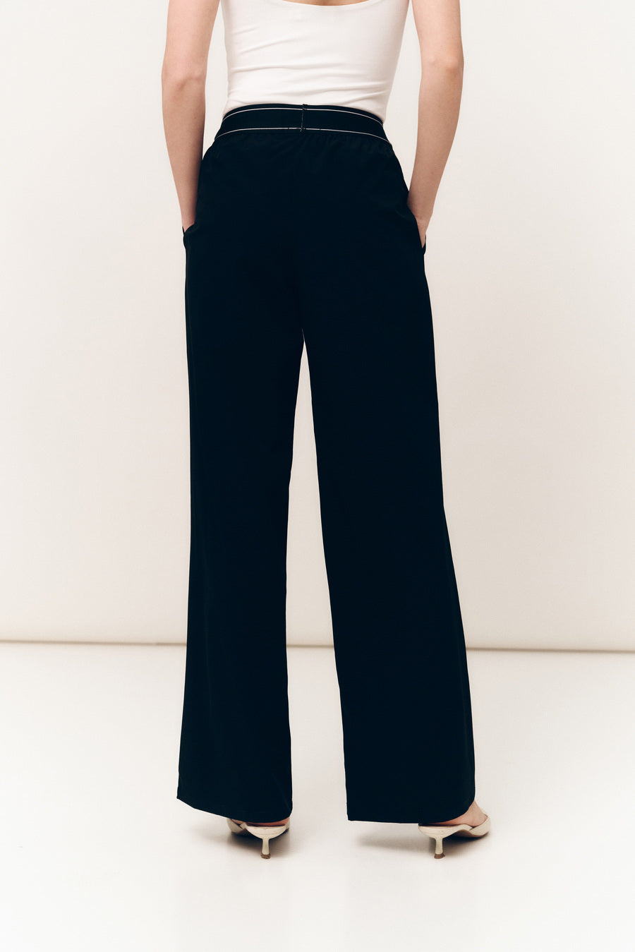 Black Activewear "My Base" Pants - SOLMAR