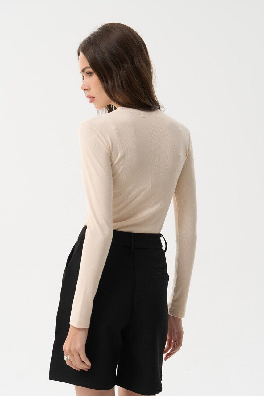 Milk Basic Long Sleeve Top - SOLMAR