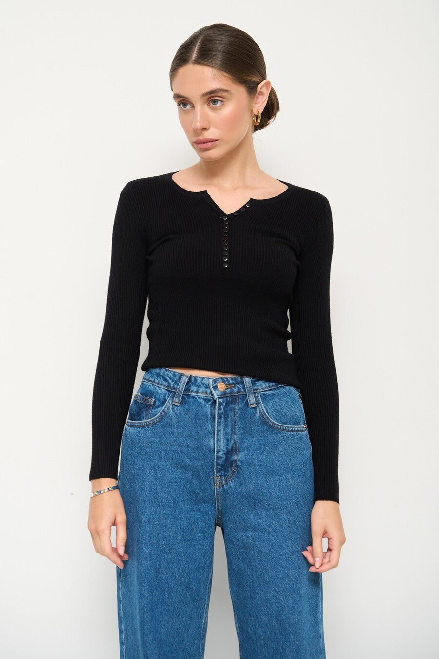 Black Long Sleeve with buttons - SOLMAR
