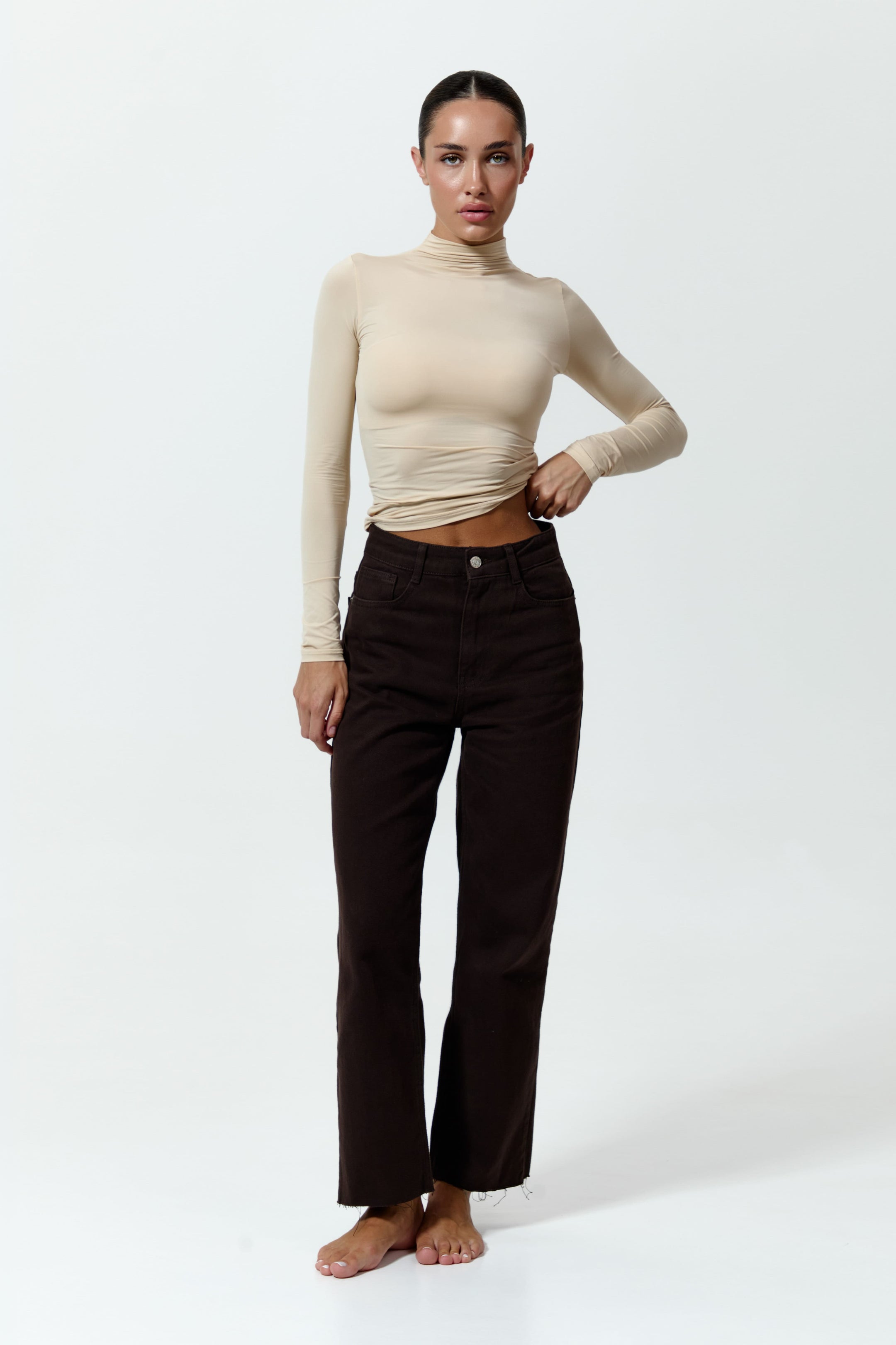 Raw hem STRAIGHT jeans, Chocolate