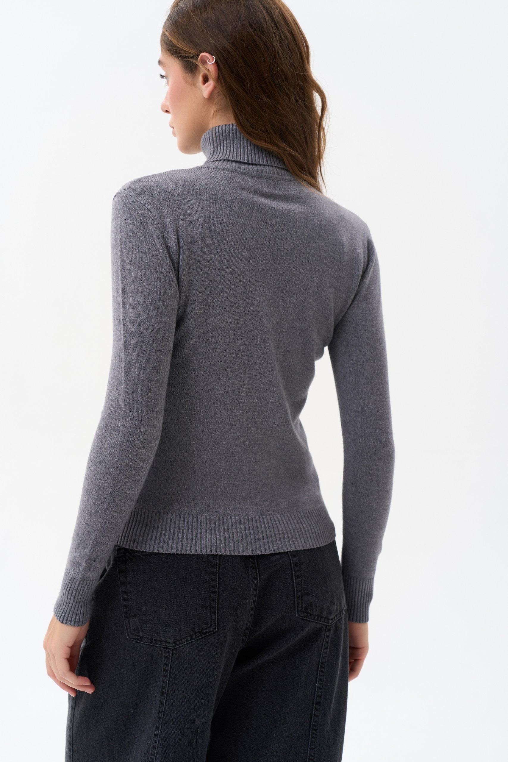 Turtleneck sweater in color grey - SOLMAR