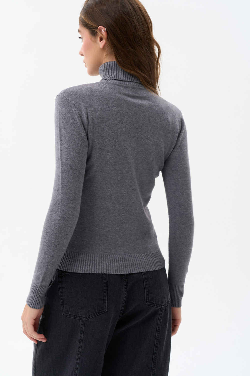 Grey Basic Knit Turtleneck Sweater