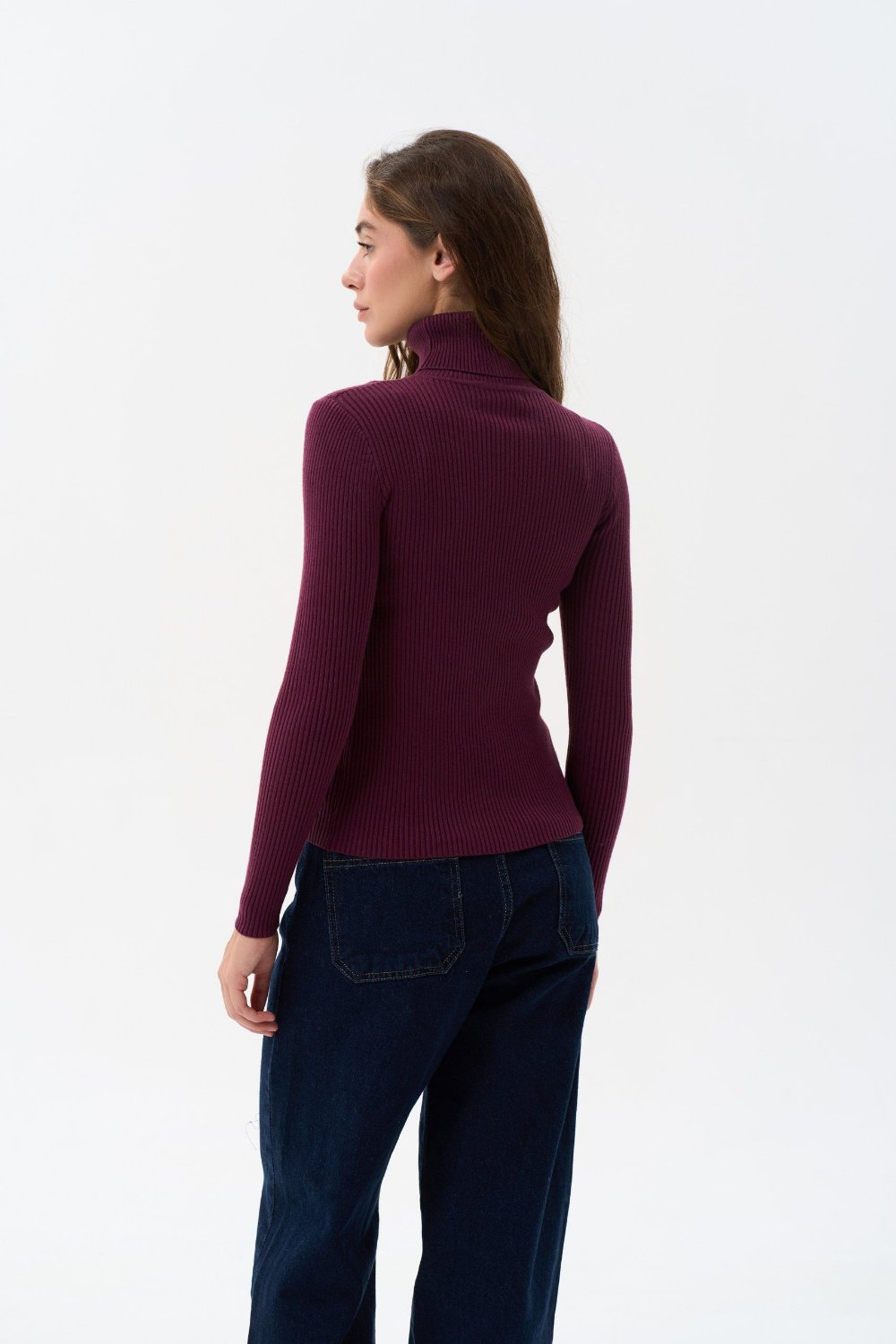 Ribbed turtleneck sweater in color red - SOLMAR