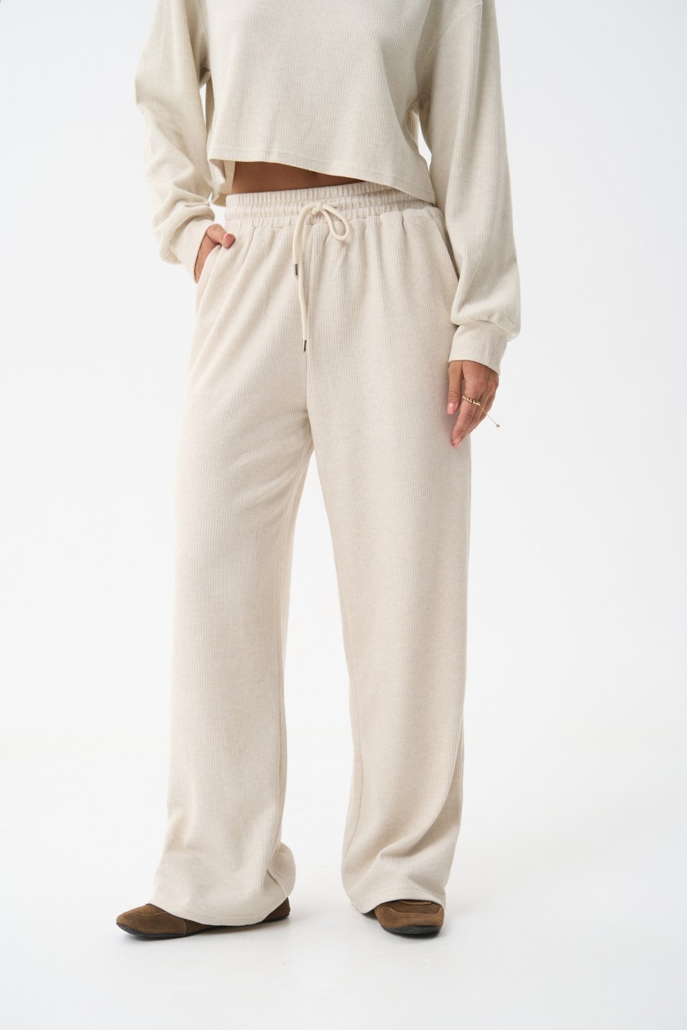 Knitted pants in color milk - SOLMAR