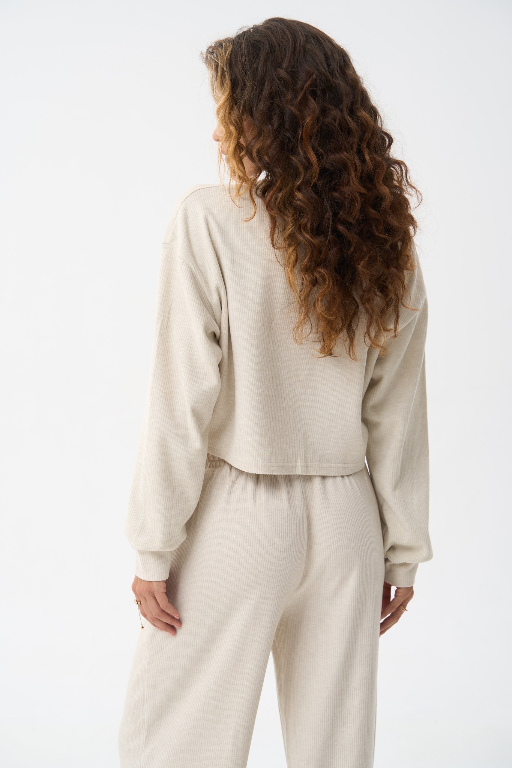Milk Cropped Sports Sweatshirt - SOLMAR