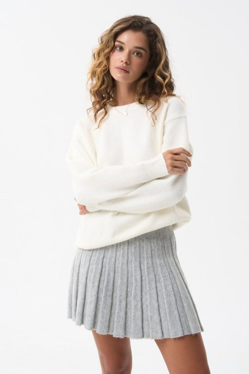 Wool sweaterin color milk - SOLMAR