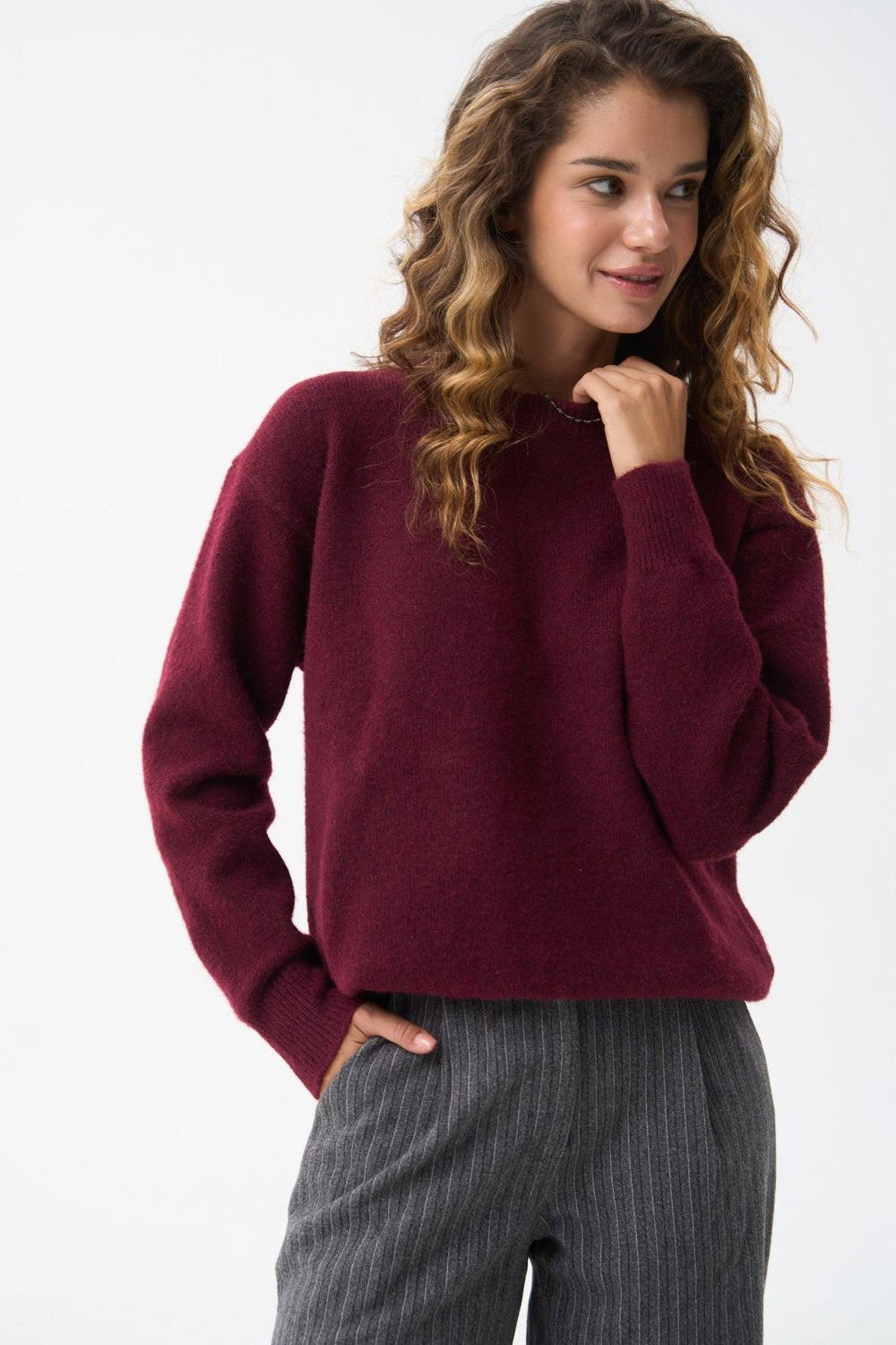 Wool sweater in color red - SOLMAR