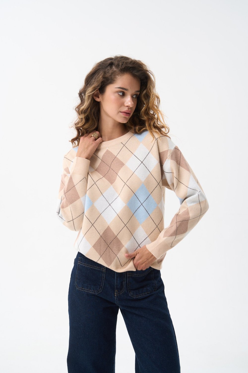White Diamond Pattern Knit Sweater - SOLMAR