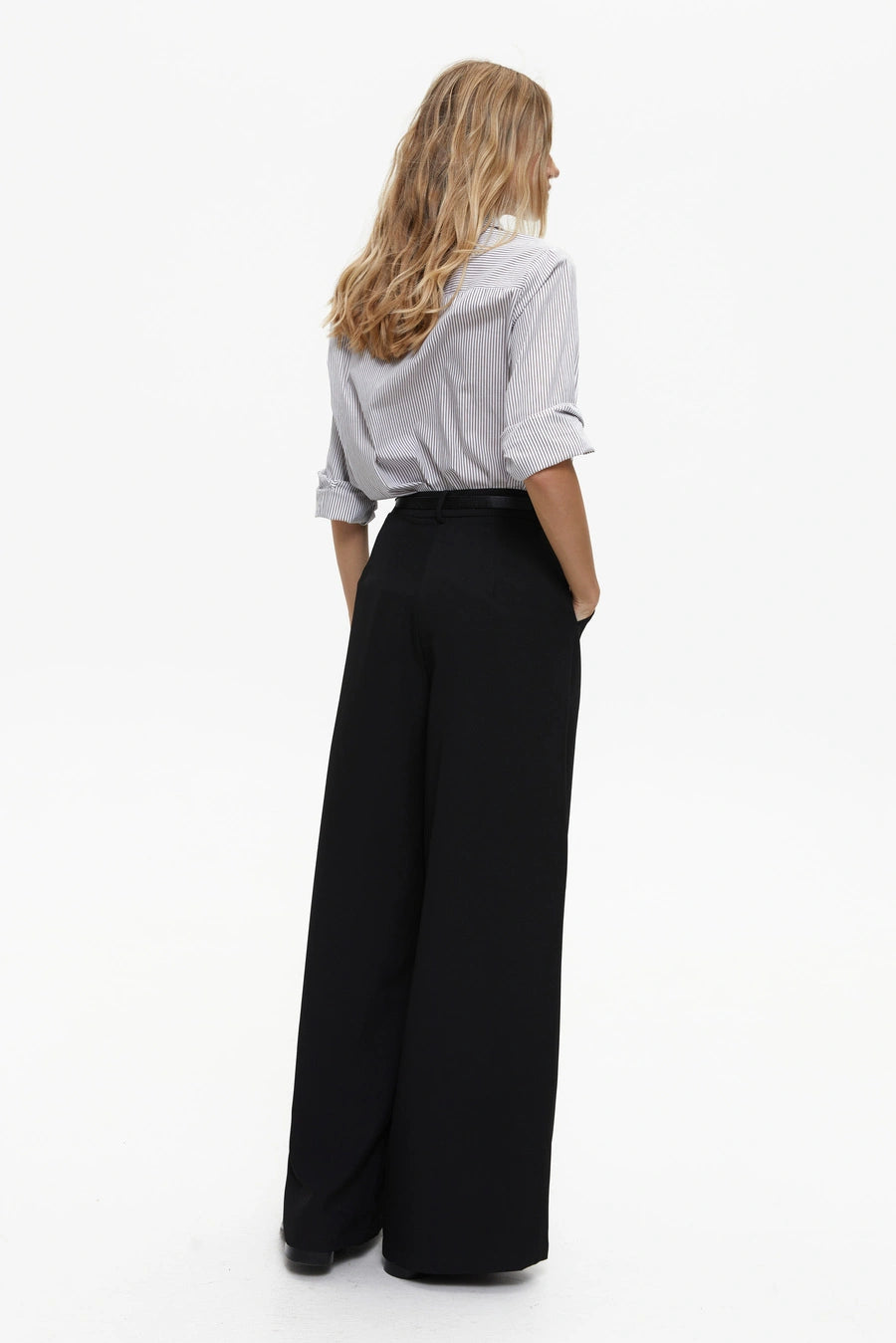 Black Classic Pleated Trousers - 6113