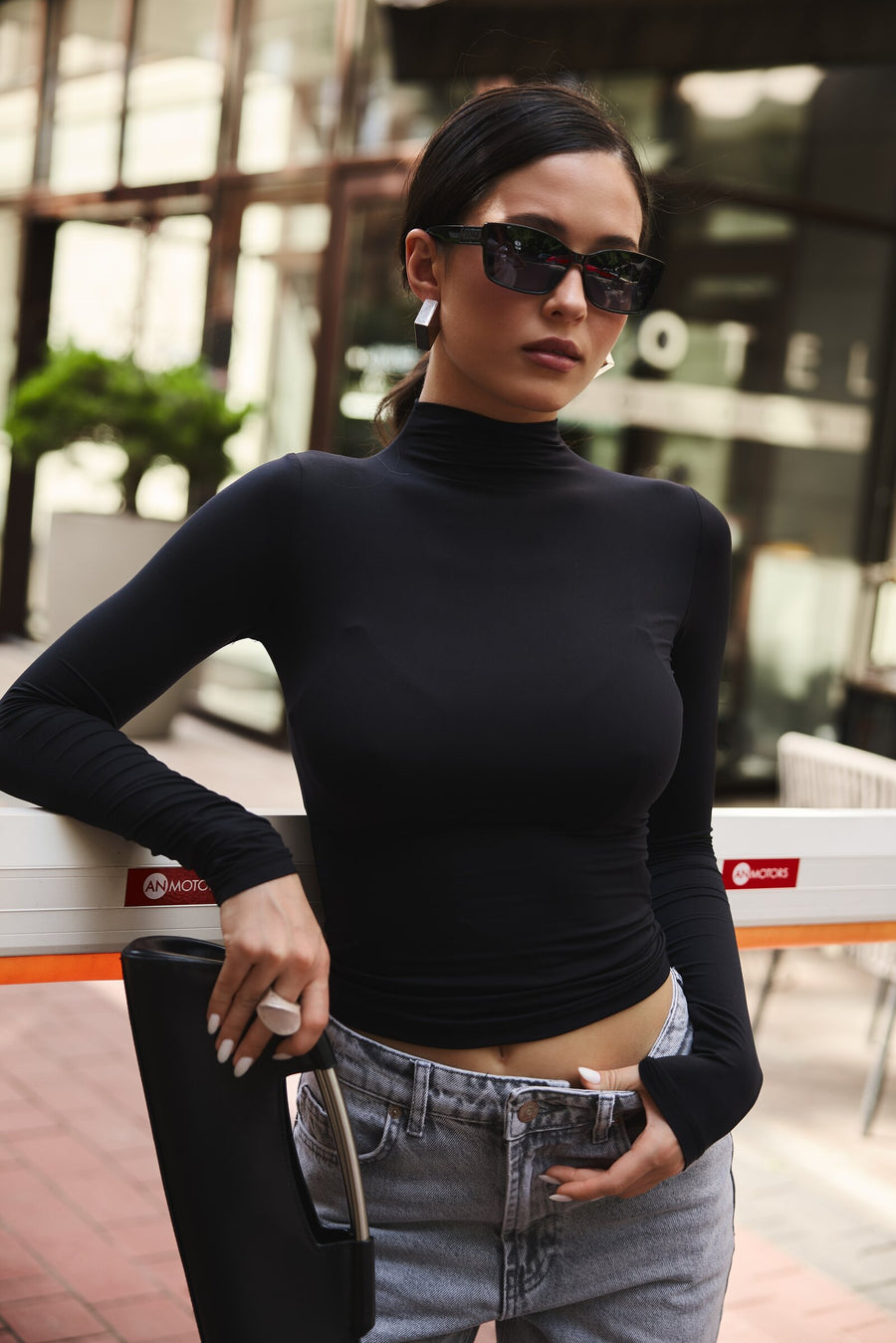 Total Black