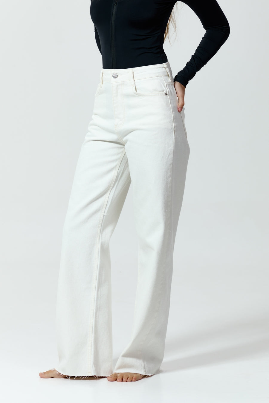 Wide-Leg Jeans, Milk