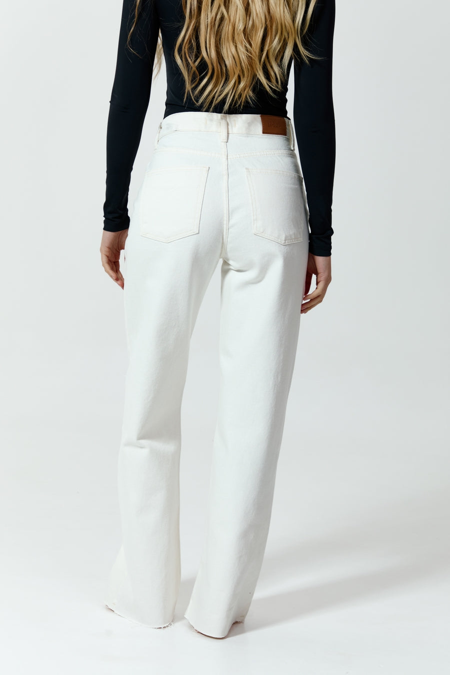 Wide-Leg Jeans, Milk