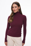 Ribbed turtleneck sweater in color red