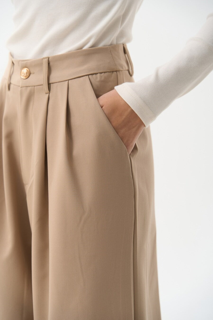 Beige Wide Leg Pants - SOLMAR