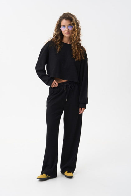 Black Knitted Streight Leg Pants - SOLMAR