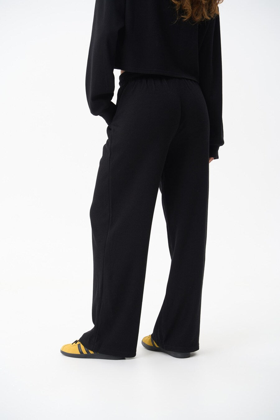 Black Knitted Streight Leg Pants - SOLMAR