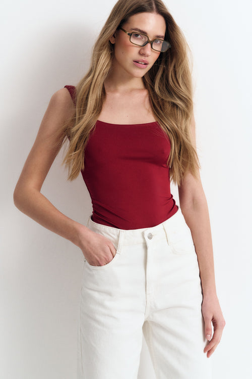 Square-neck bodysuit, Burgundy