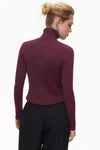 Ribbed turtleneck sweater in color red