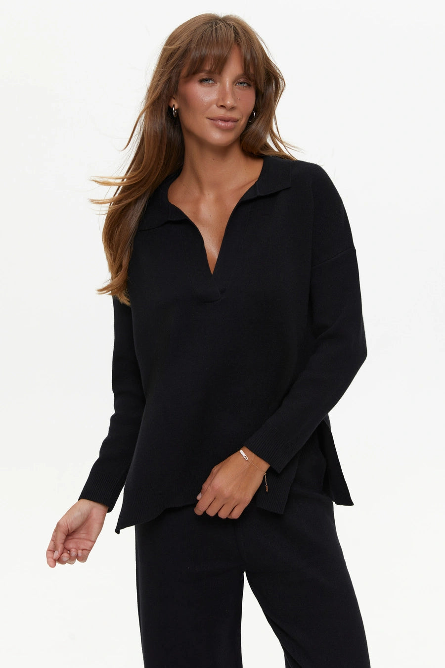 kostyum-z-svetrom-polo-ta-bryukami-black-9567