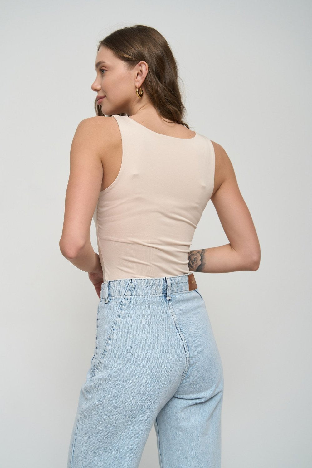 Milk Square Neck Tank Top - SOLMAR