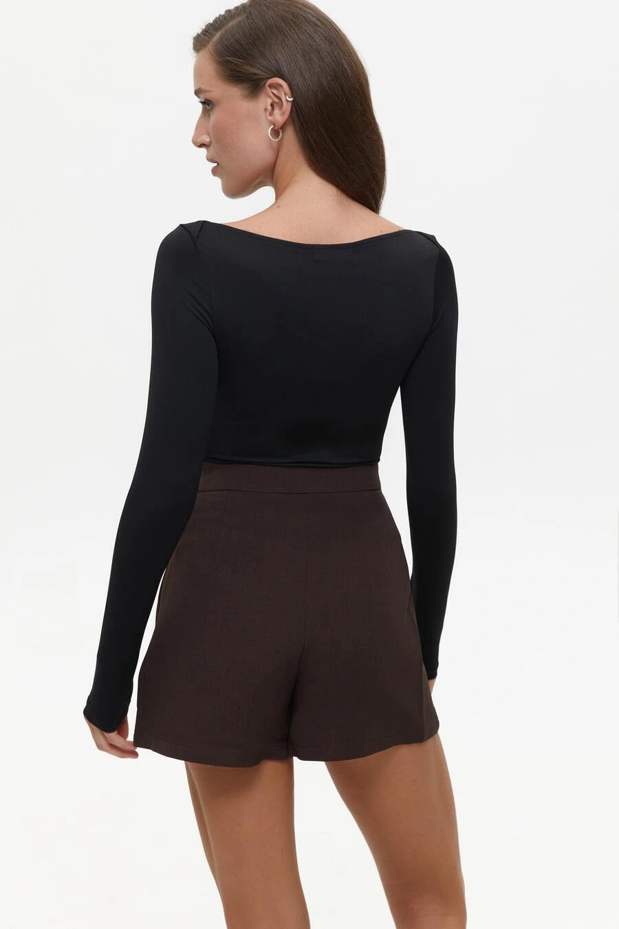 longsl-v-boat-neck-black-muse-3008