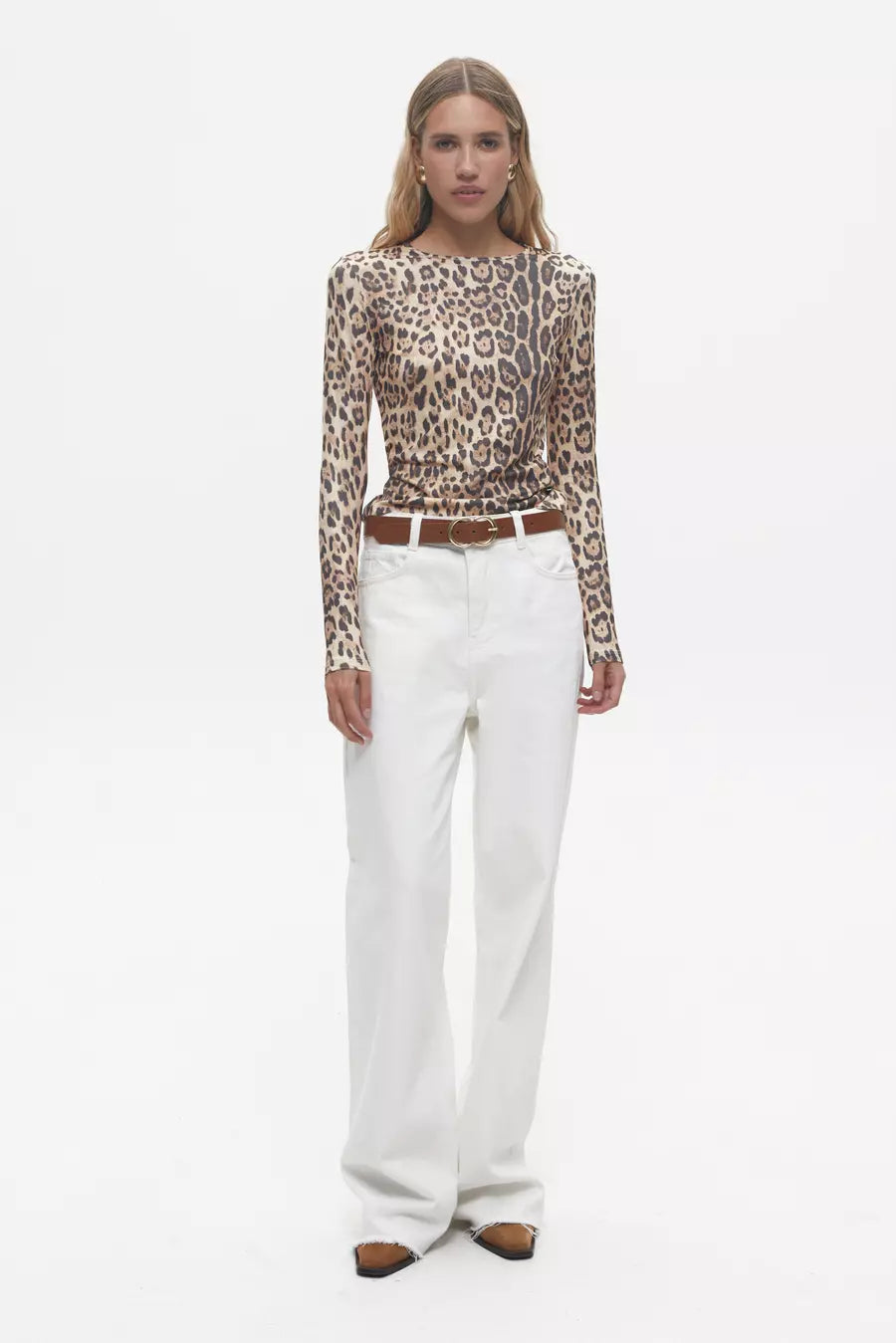 longsl-v-z-leopardovim-printom-u-kolor-brown-3028