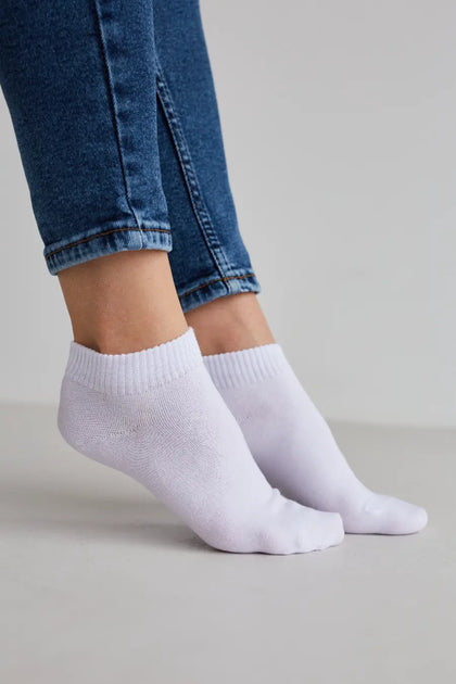 men_s_short_socks_in_white_-_0022