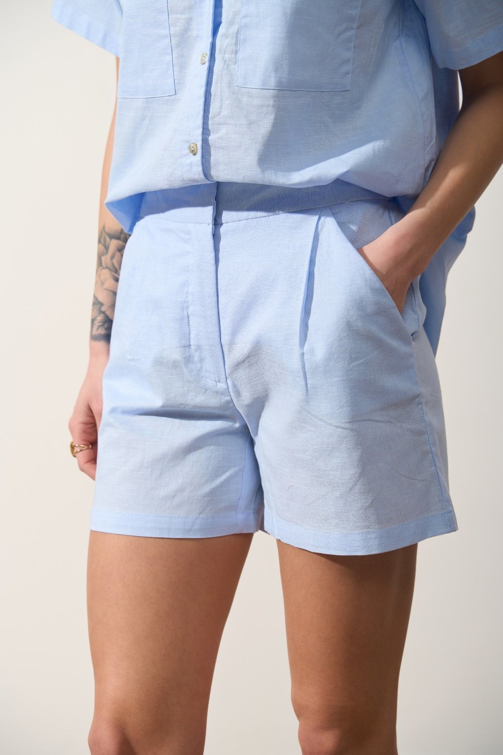 Blue Linen Blend Shorts - SOLMAR