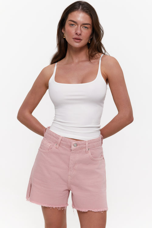 Side-slit denim shorts, Baby Pink