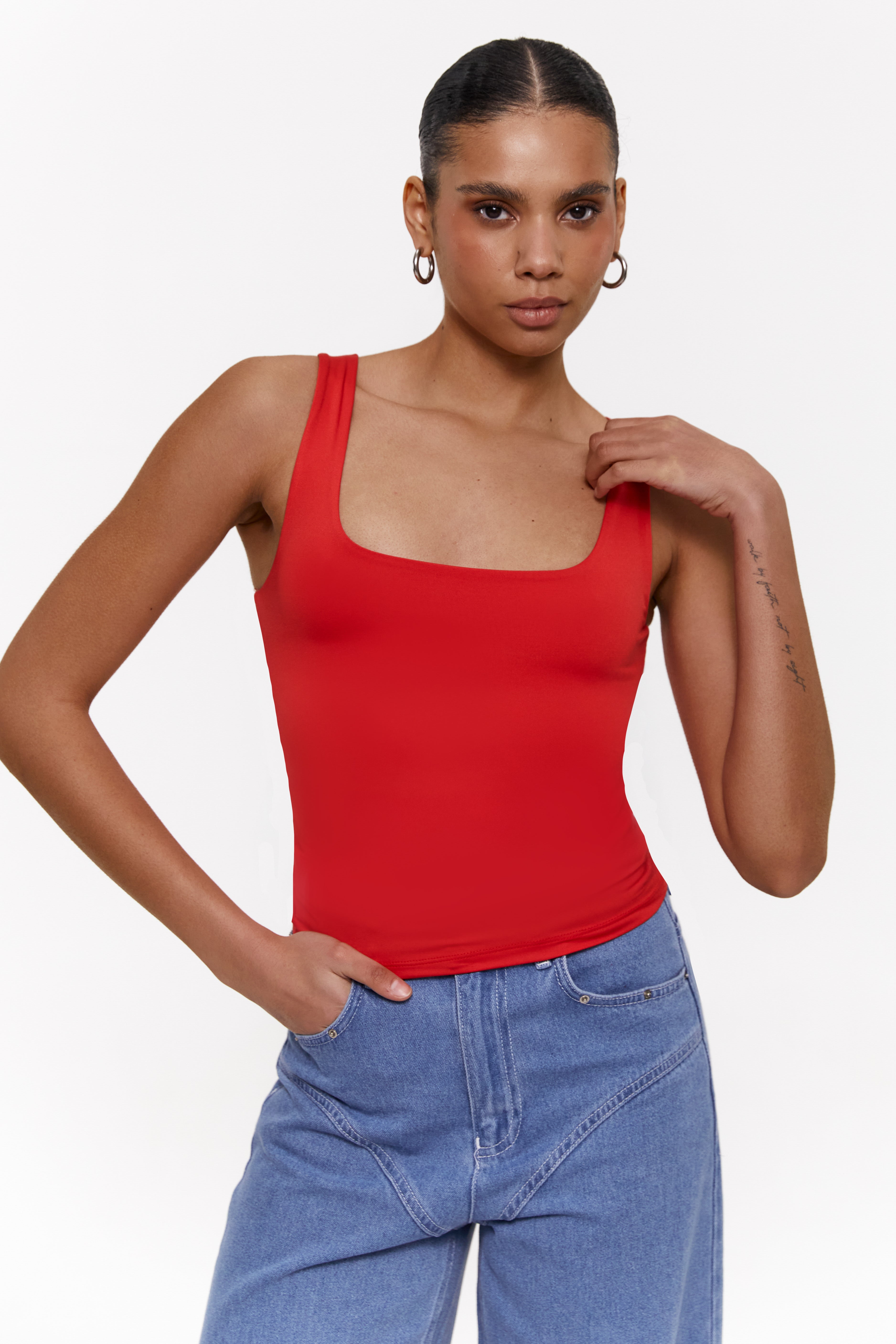 Red Square Neck Tank Top — SOLMAR