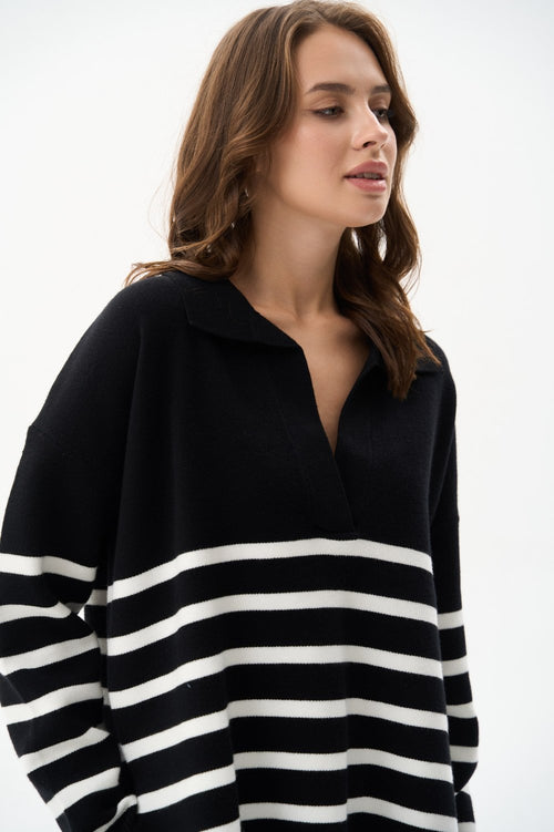 Striped polo sweater in color black