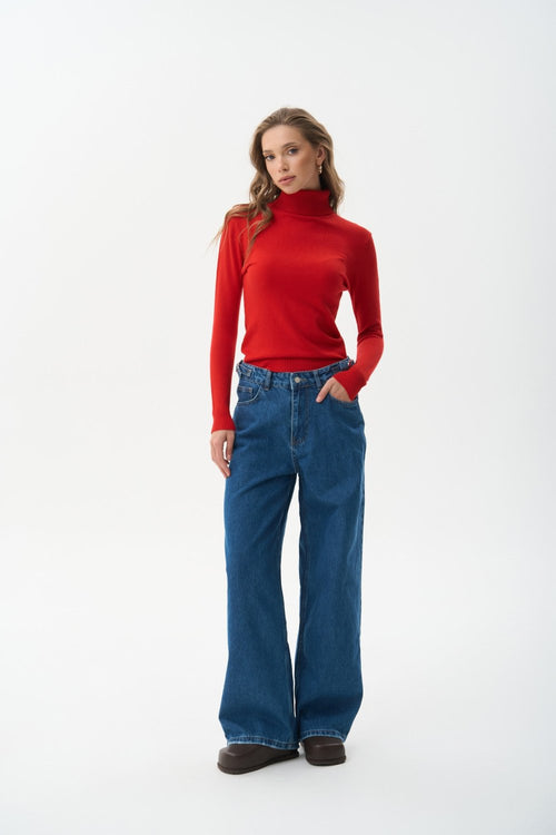 Turtleneck sweater in color red - SOLMAR