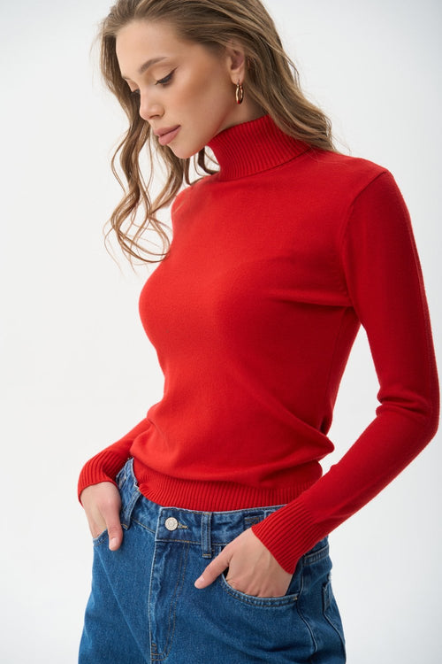 Turtleneck sweater in color red - SOLMAR