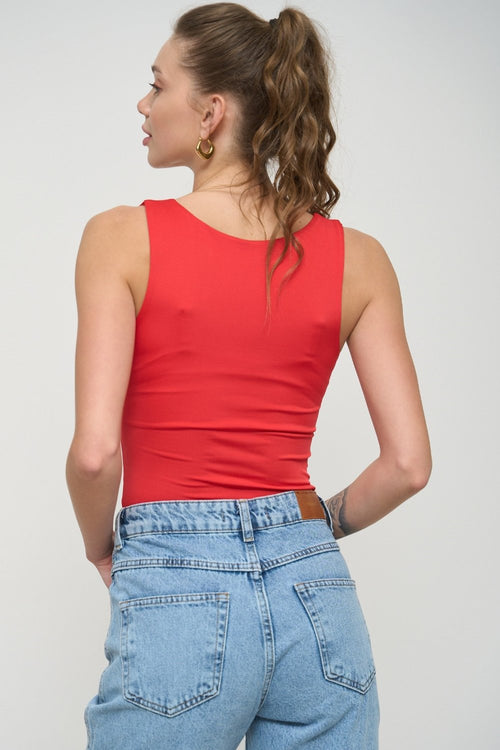 Red Square Neck Tank Top - SOLMAR