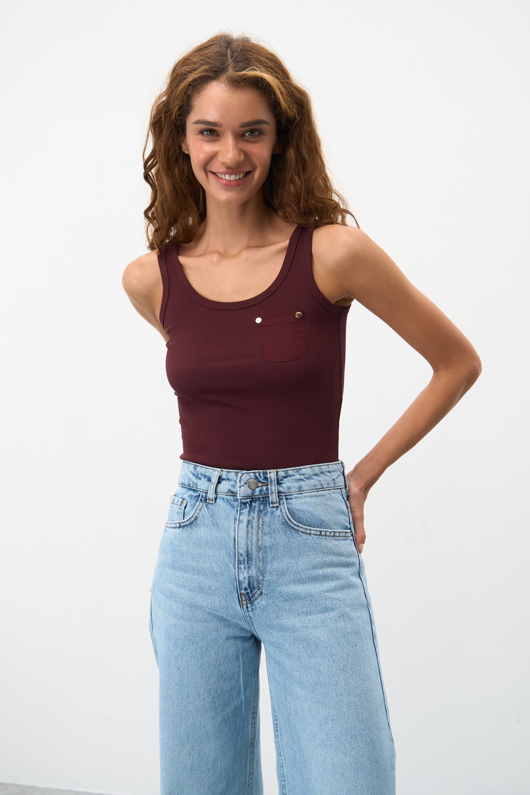Tank Top with a Brown Pocket - SOLMAR
