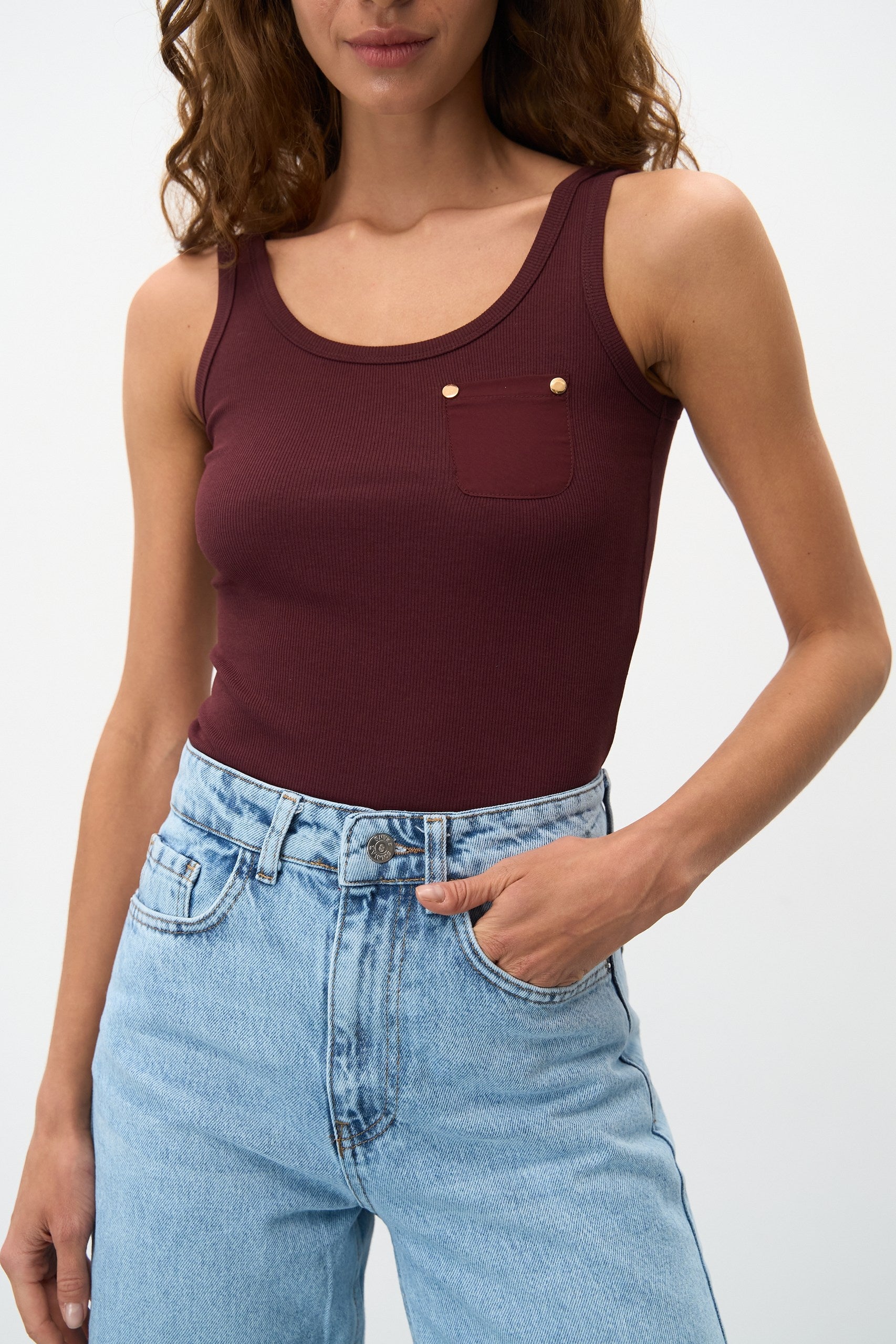 Tank Top with a Brown Pocket - SOLMAR