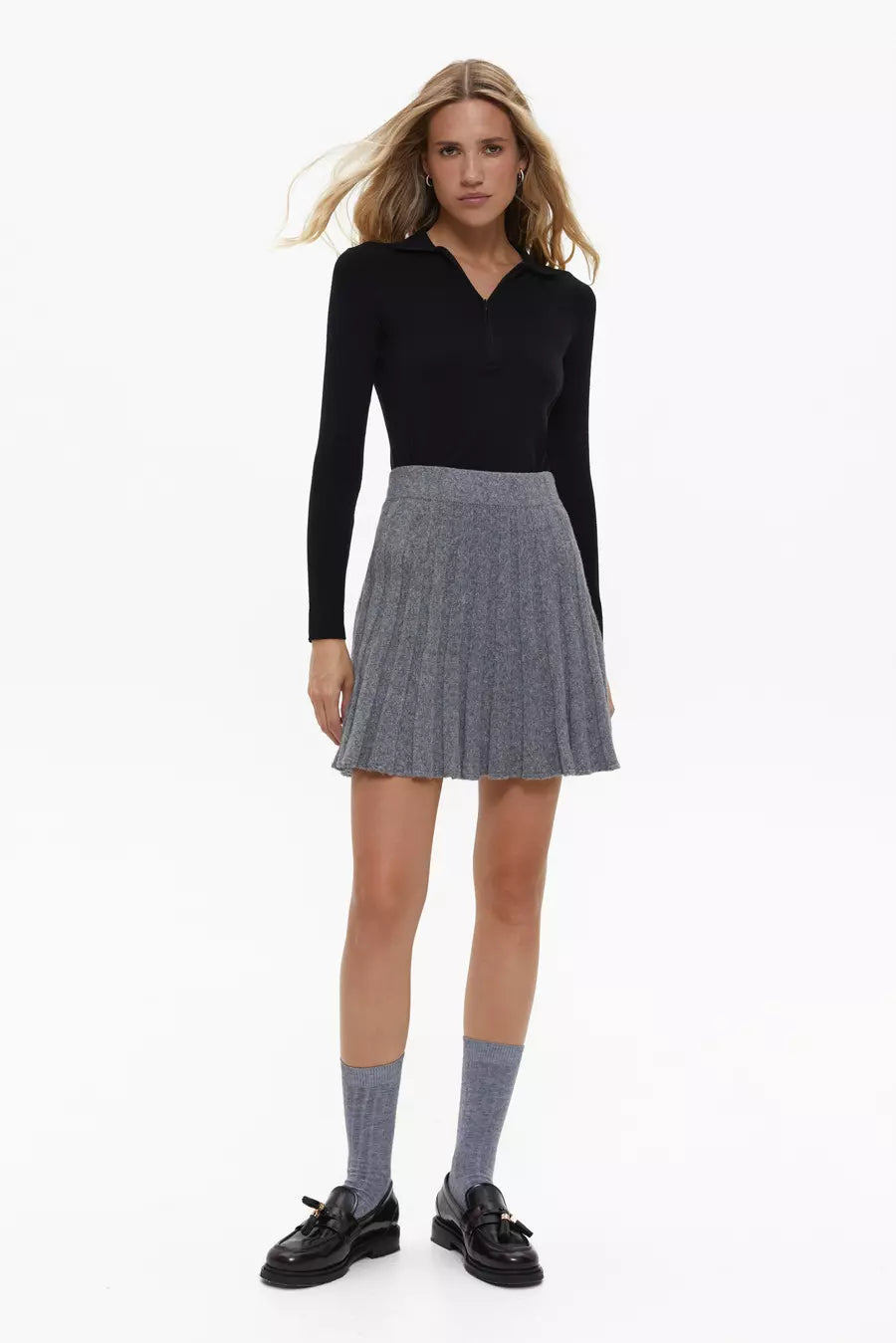 Grey Knit Pleated Skirt