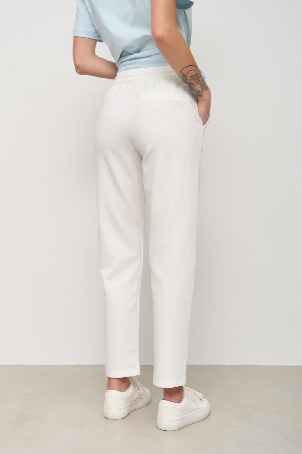 Classic White Pants - SOLMAR