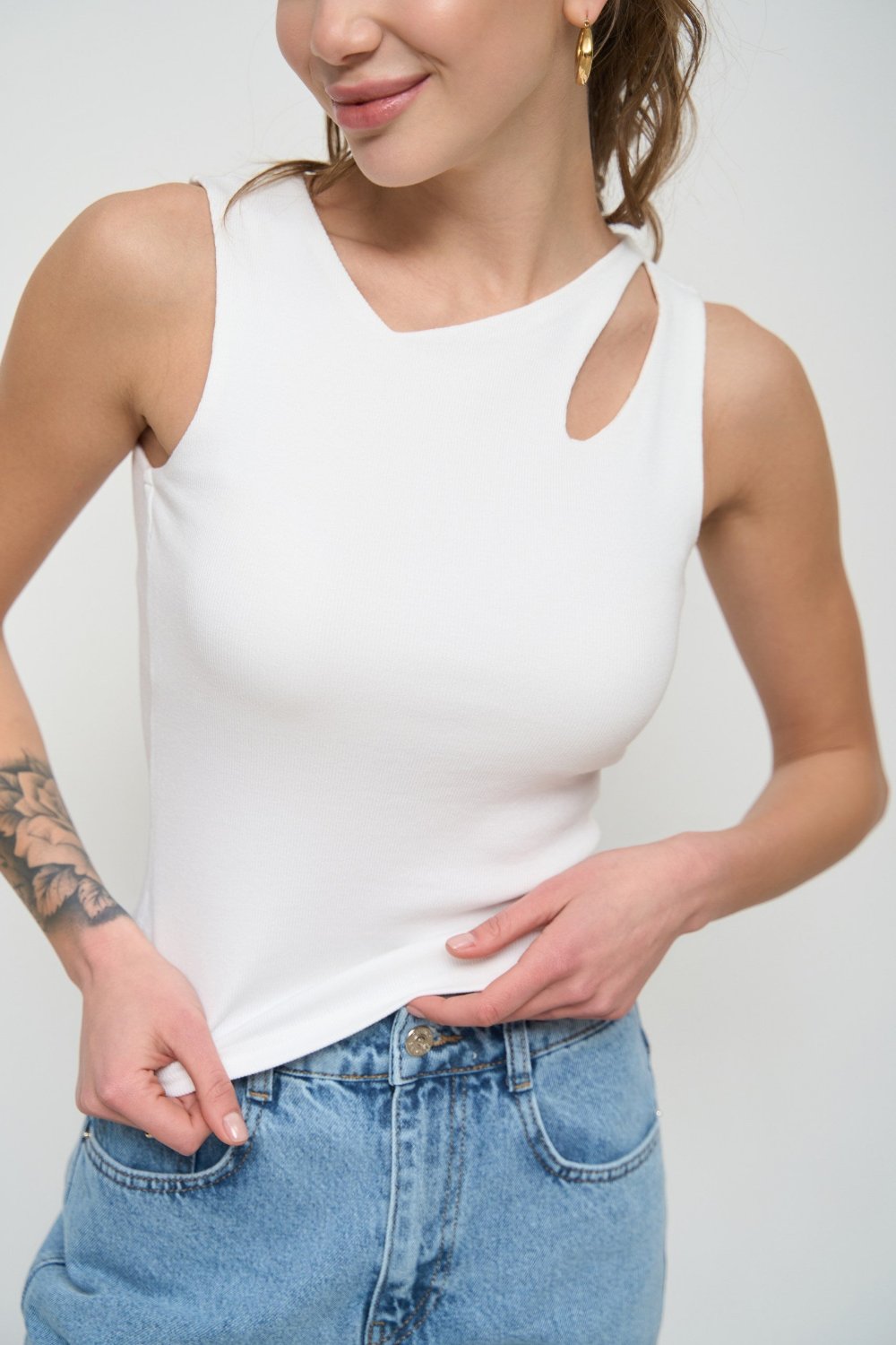 White Tank Top with Asymmetric Neck - SOLMAR