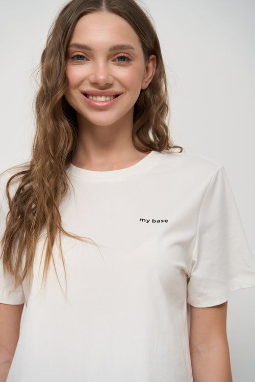 White Basic T-Shirt - SOLMAR